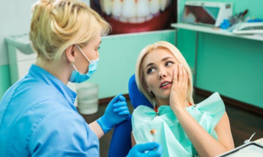 What Does An Emergency Dentist Do?