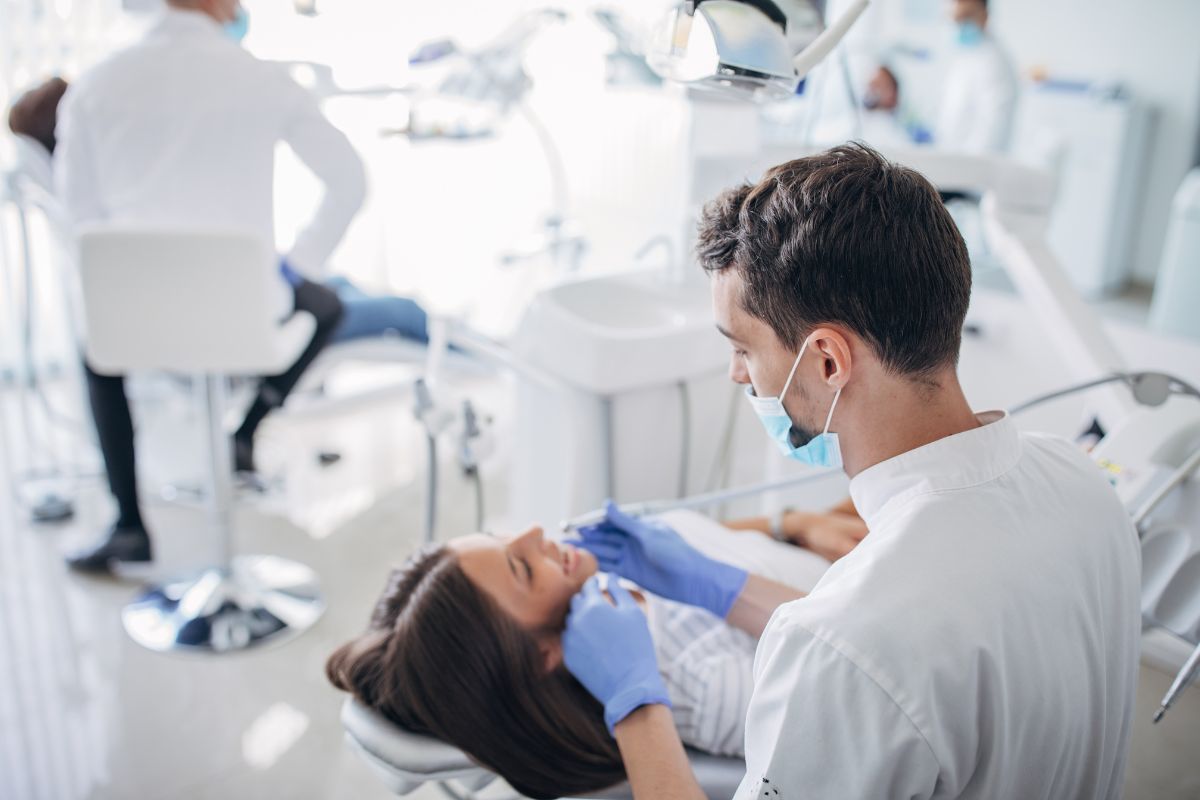 Why Your Dentist May Recommend a Dental Checkup Even Without Pain